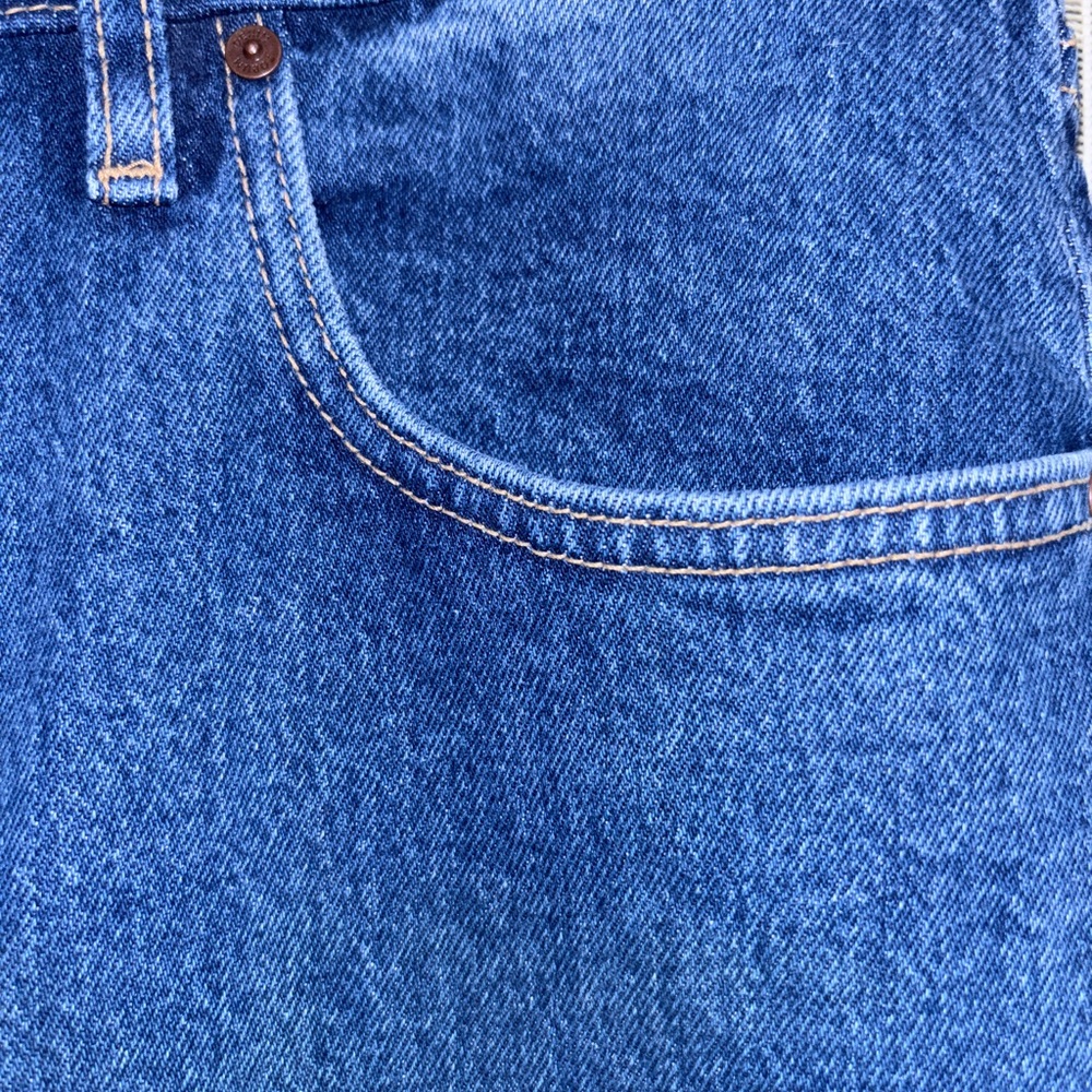 ARITZIA-Denim Forum Blue High Rise Straight Leg Jeans - Picture 3 of 7